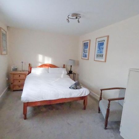 הוילה Relaxing Townhouse In The Heart Of ברידפורט מראה חיצוני תמונה